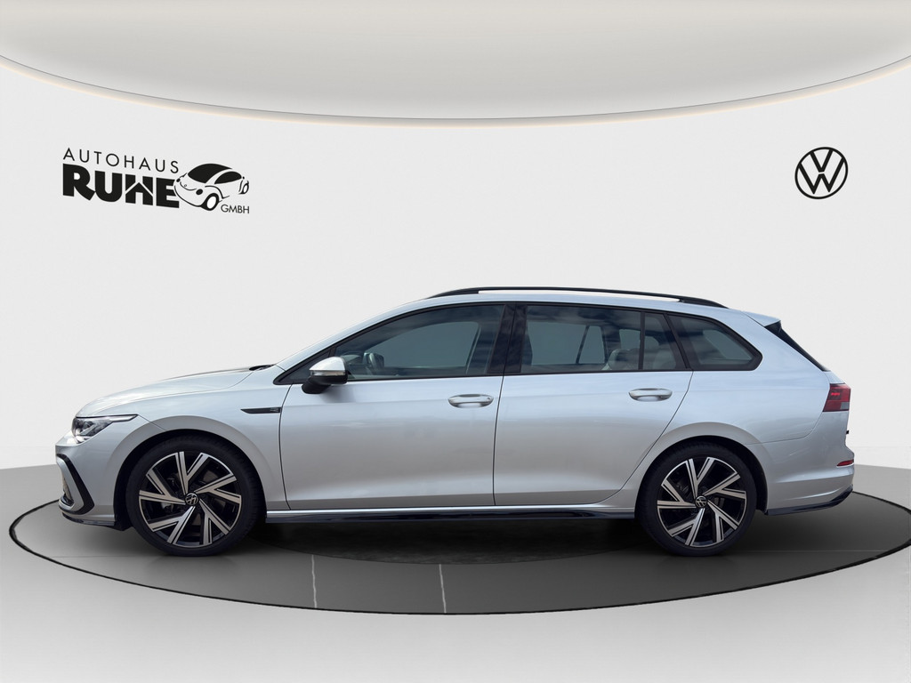 VW Golf VIII Variant R-Line 2.0 TDI 110 kW DSG Exposé-Bild 3