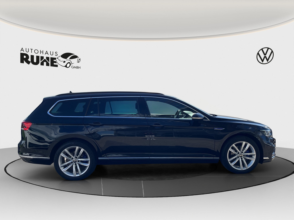 VW Passat Variant GTE 1.4 eHybrid Exposé-Bild 4
